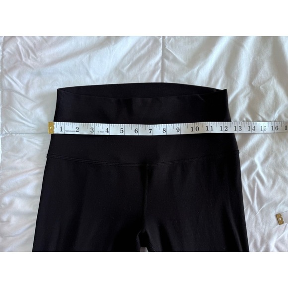 LULULEMON Align HR Pant Womens Size 6 Black Stretch Athleisure 21" Leggings EUC - Picture 3 of 8